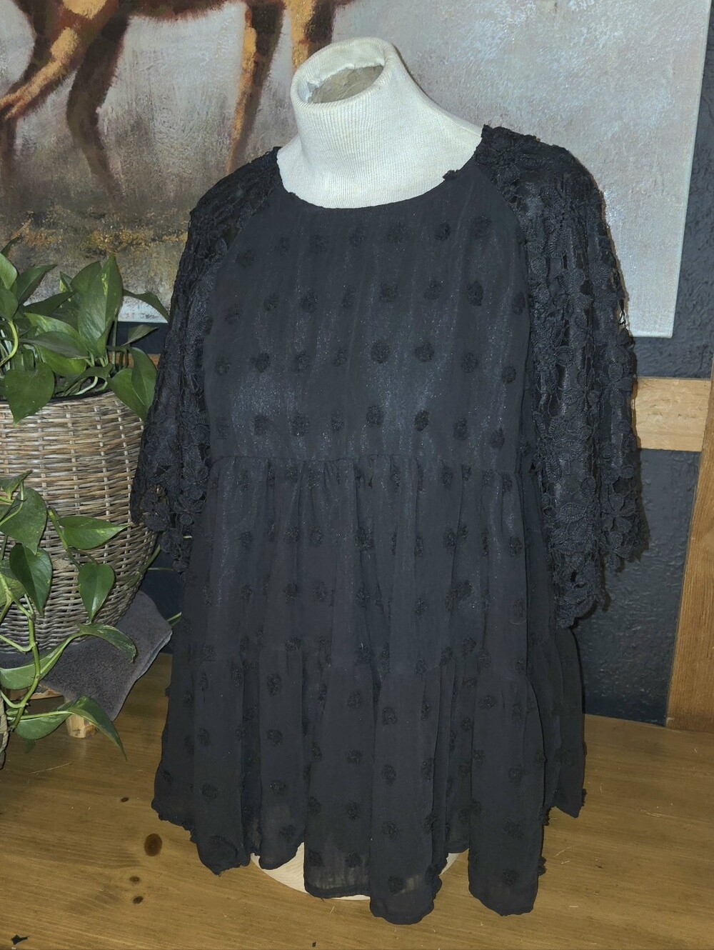 Black Lace-Sleeve Tiered Babydoll Blouse